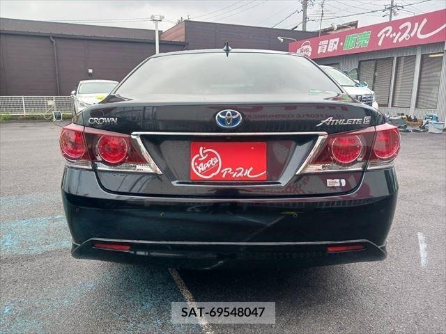Toyota CROWN SEDAN 2015-10 376932-13