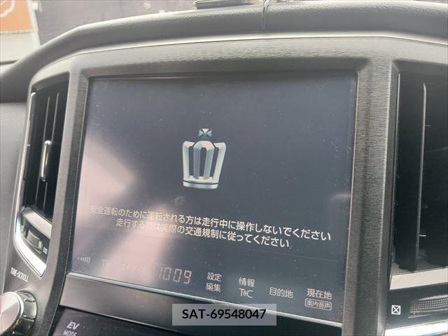 Toyota CROWN SEDAN 2015-10 376932-2