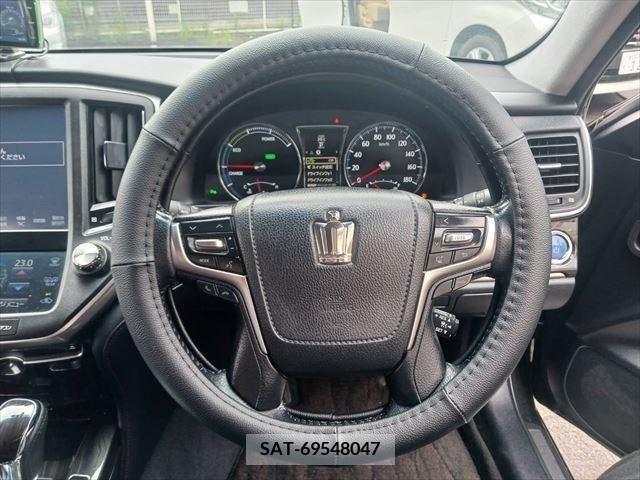 Toyota CROWN SEDAN 2015-10 376932-7