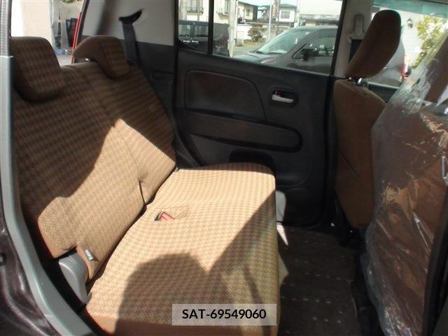 Nissan MOCO 2013-08 354791-12