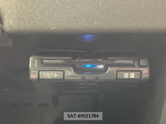 Mazda PREMACY 2012-01 366292-5