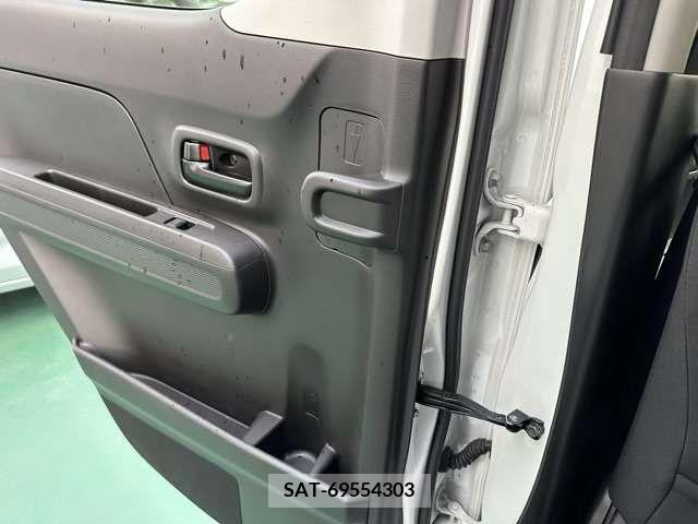 Suzuki WAGON R 2022-12 212966-8