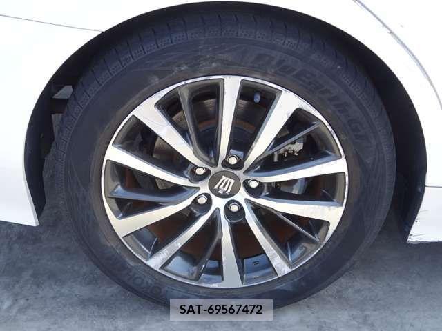 Toyota CROWN 2018-11 221193-13