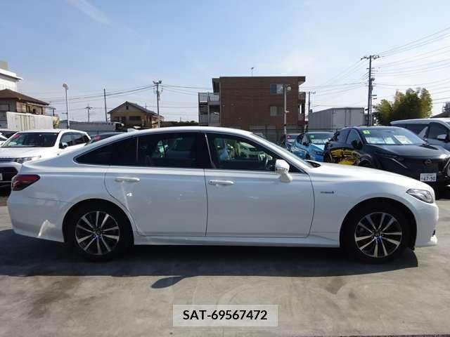Toyota CROWN 2018-11 221193-10