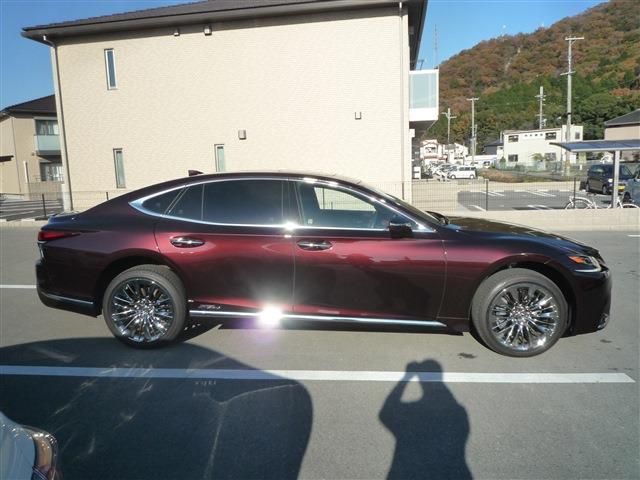 Lexus LS 2018-04 3274-6