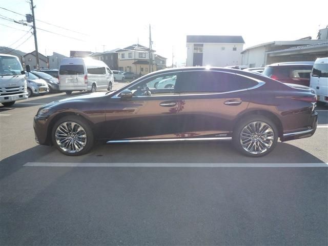Lexus LS 2018-04 3274-3