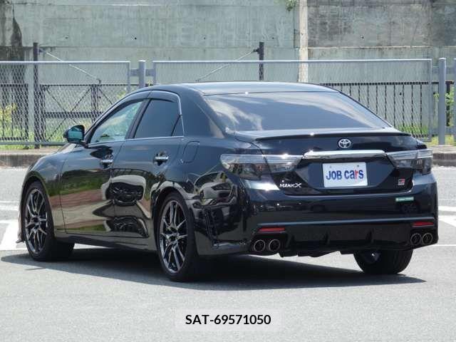 Toyota MARK X 2020-01 337565-2