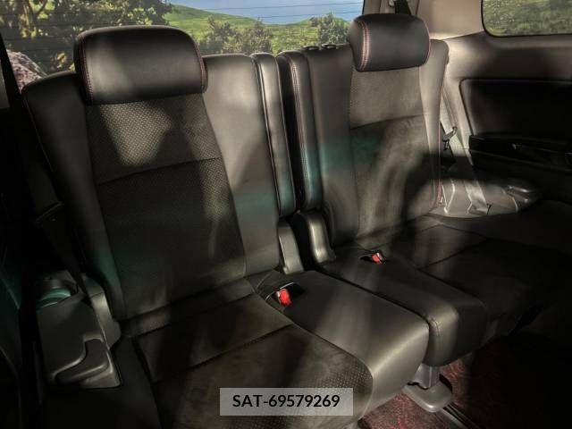 Toyota VELLFIRE 2013-08 287973-10