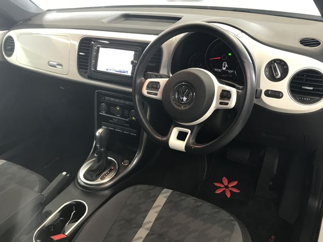 VolksWagen THE BEETLE 2018-12 9138-2