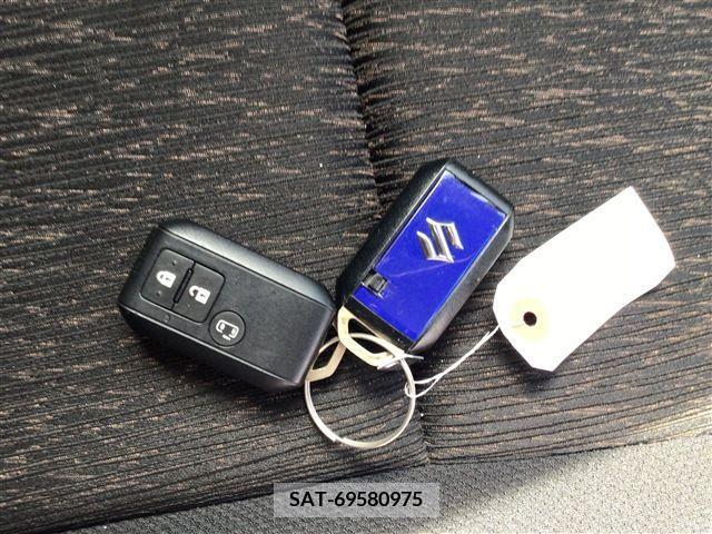 Suzuki SPACIA 2018-03 285875-22