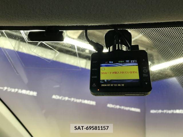 Toyota SIENTA 2017-12 381767-24