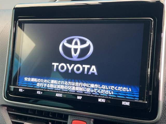 Toyota VOXY HYBRID 2019-03 185737-2