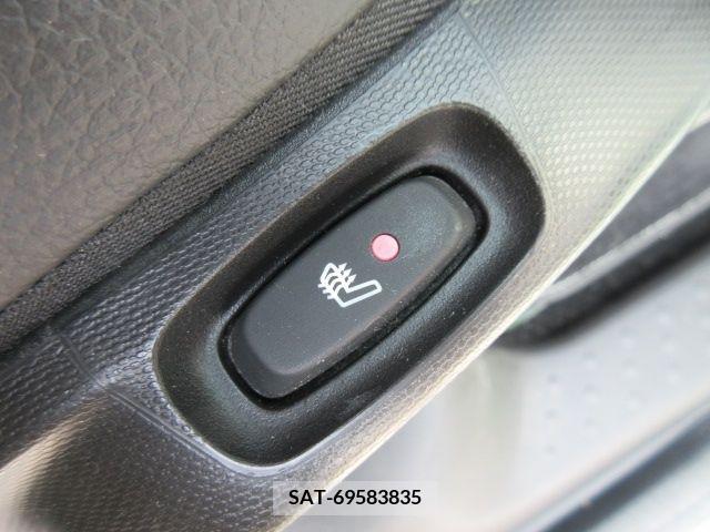 Renault TWINGO 2018-03 218396-22
