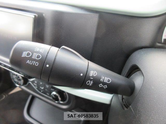 Renault TWINGO 2018-03 218396-12