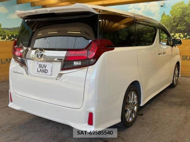 Toyota ALPHARD 2016-10 355353-18