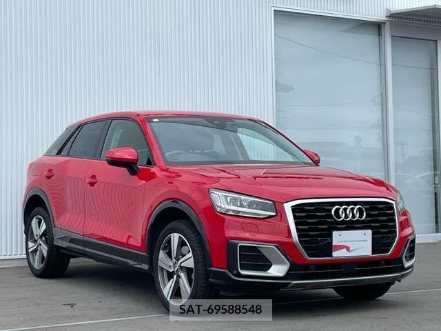 Audi Q2 2018-11 317980-2