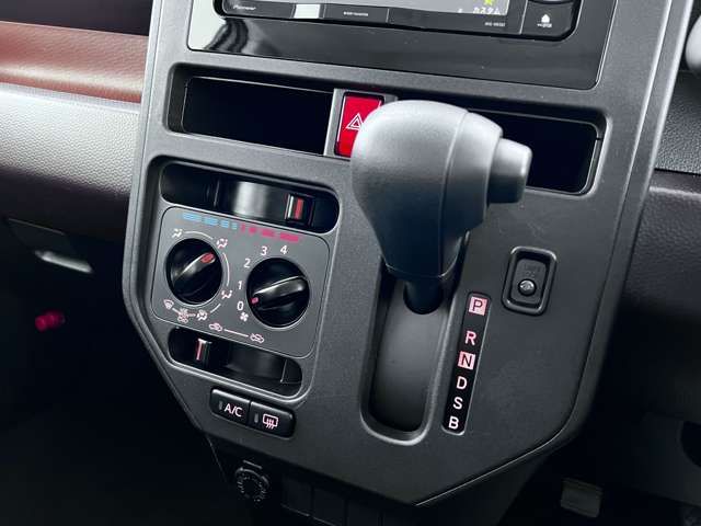 Toyota ROOMY 2020-08 28230-12