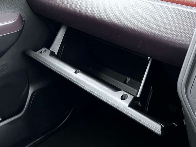 Toyota ROOMY 2020-08 28230-18