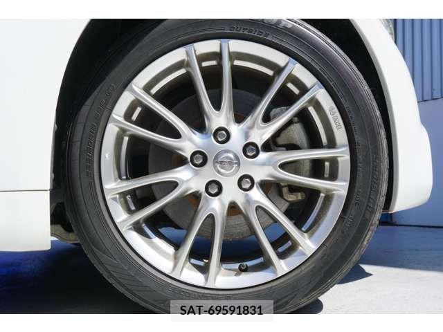 Nissan SKYLINE 2010-02 203733-18