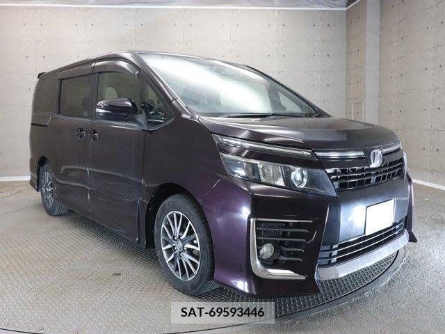 Toyota VOXY 2014-10 245936-21