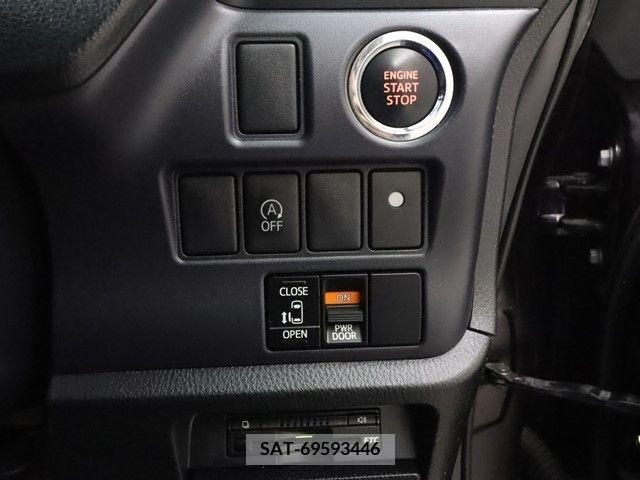 Toyota VOXY 2014-10 245936-11