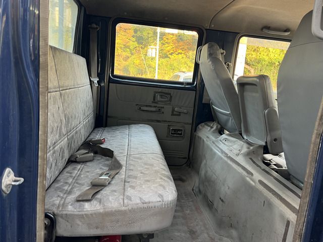 Mazda TITAN 2003-02 187929-18