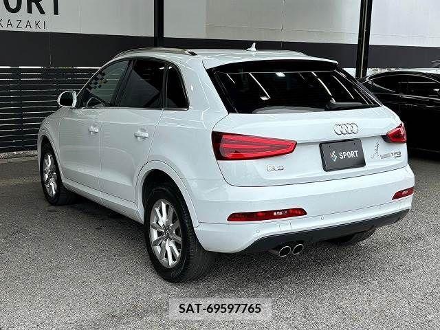Audi Q3 2014-09 317810-16