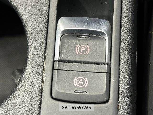 Audi Q3 2014-09 317810-6
