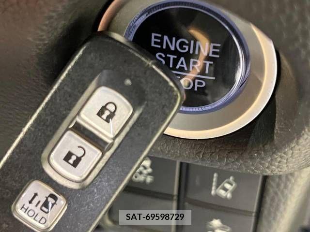 Honda N BOX CUSTOM 2019-08 339159-7