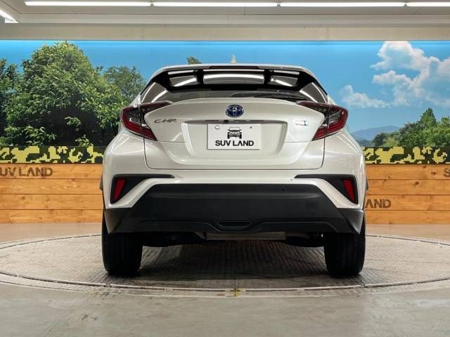 Toyota C-HR 2017-04 183374-15