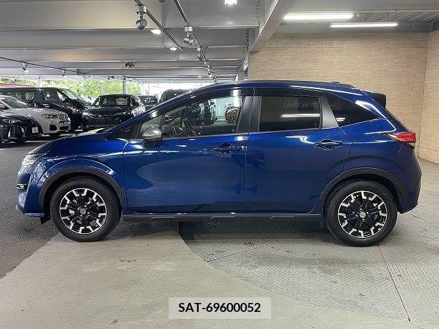 Nissan NOTE 2022-03 208448-17