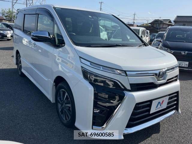Toyota VOXY 2019-04 288923-17