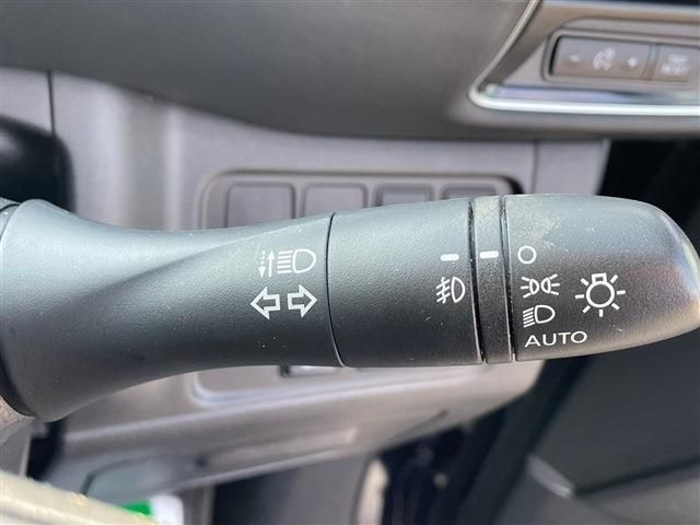 Nissan SERENA 2018-02 26726-19