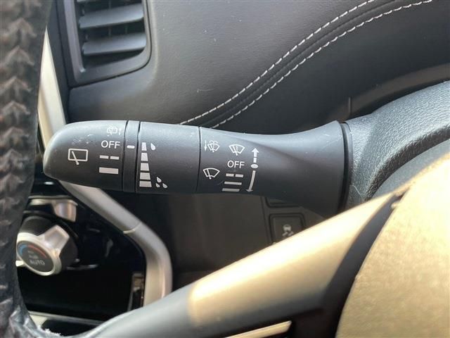 Nissan SERENA 2018-02 26726-18