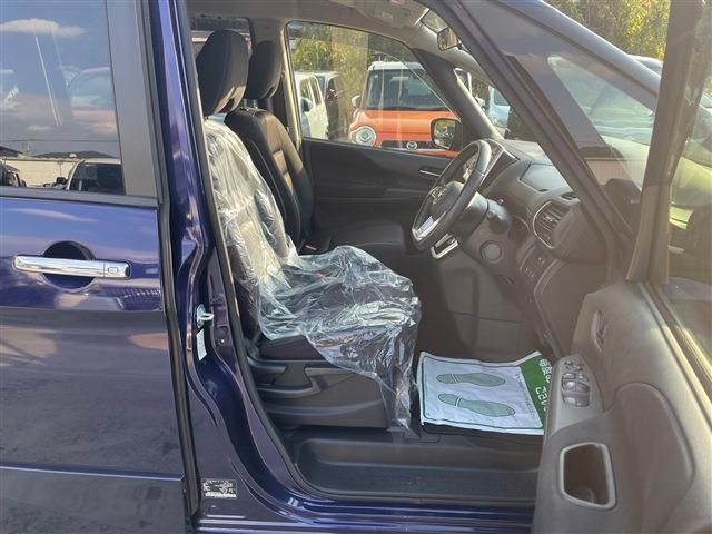 Nissan SERENA 2018-02 26726-24