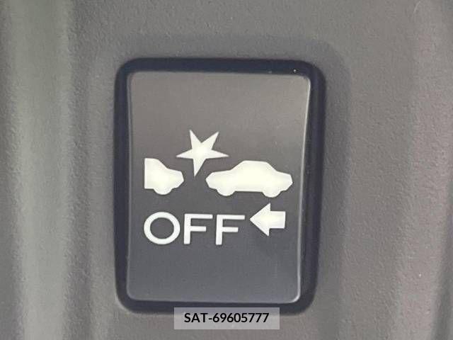 Subaru FORESTER 2018-10 203846-2
