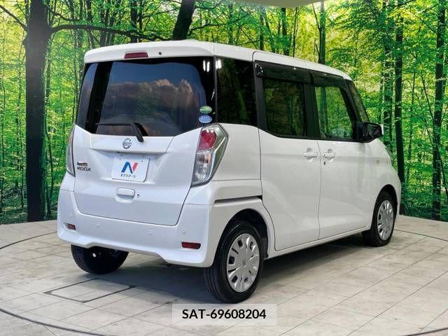 Nissan DAYZ 2019-05 359152-17