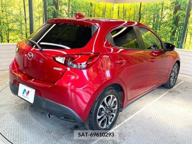 Mazda DEMIO 2016-03 323108-18