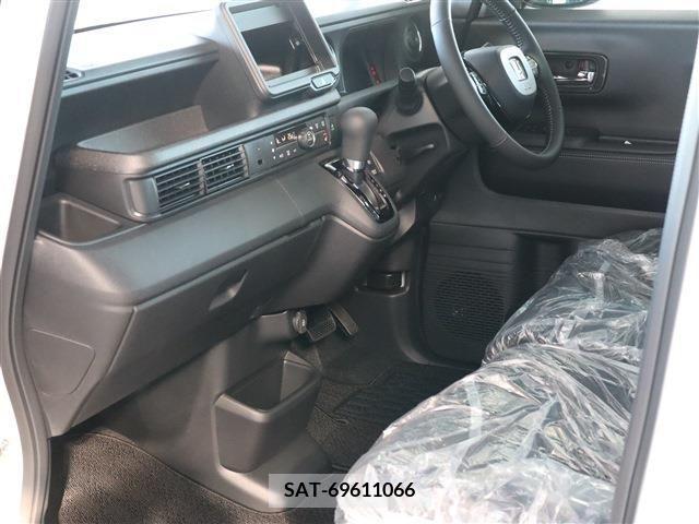 Honda N BOX CUSTOM 2023-11 372043-14