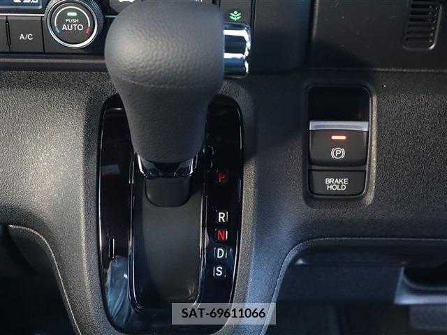 Honda N BOX CUSTOM 2023-11 372043-6