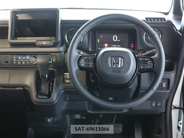 Honda N BOX CUSTOM 2023-11 372043-1