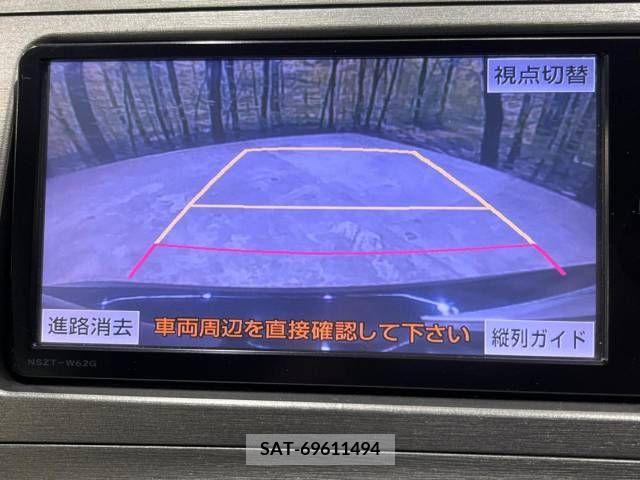 Toyota PRIUS 2014-02 282267-3