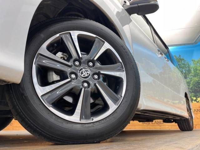 Toyota VOXY 2021-02 192845-13
