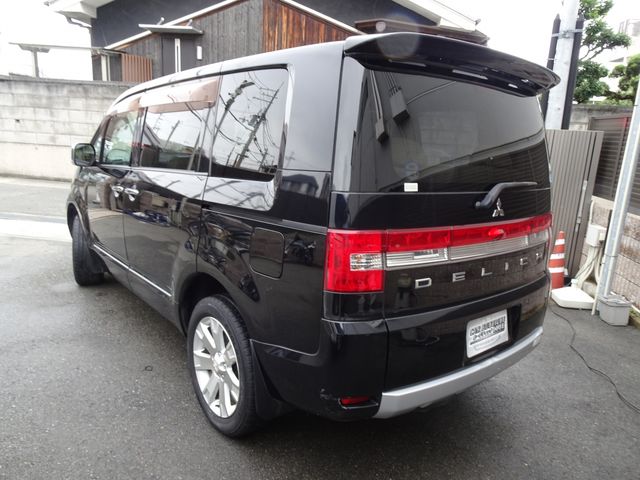 Mitsubishi DELICA D5 2011-10 23193-2
