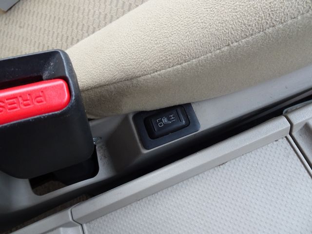 Mitsubishi DELICA D5 2011-10 23193-28