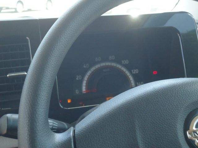 Nissan MOCO 2016-04 4206-6