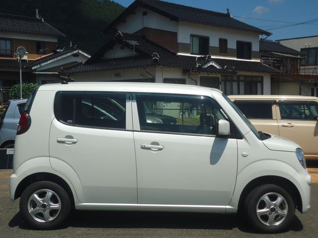 Nissan MOCO 2016-04 4206-3