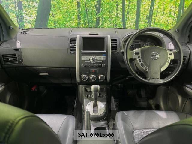 Nissan X-TRAIL 2012-11 371255-1
