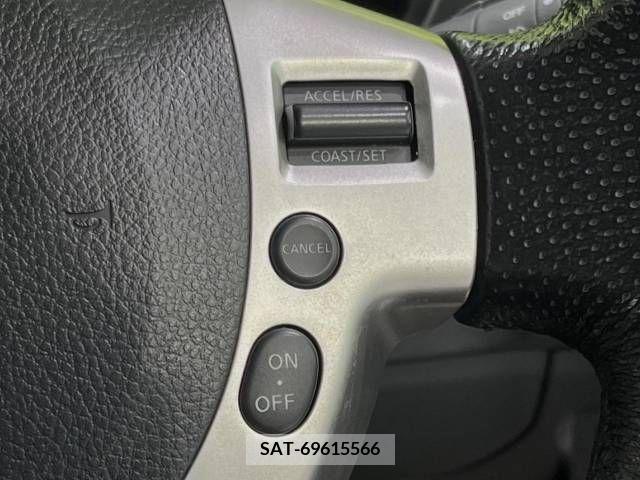 Nissan X-TRAIL 2012-11 371255-7
