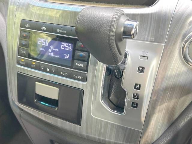 Nissan ELGRAND 2014-06 22247-19